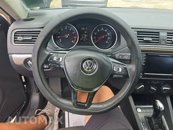 2016 Volkswagen Jetta SE - miniatura 10