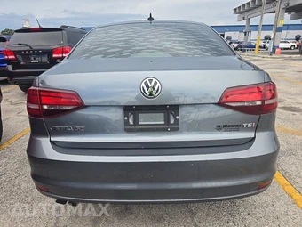 2016 Volkswagen Jetta SE - miniatura 5