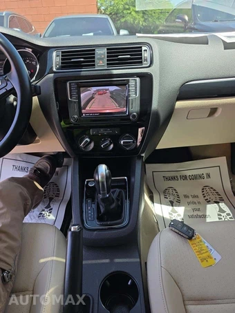 2016 Volkswagen Jetta SEL Premium – miniatura 10