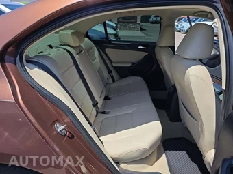 2016 Volkswagen Jetta SEL Premium – miniatura 16