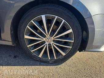2016 Volkswagen Jetta Sport - miniatura 26