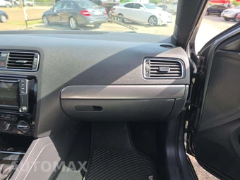 2016 Volkswagen Jetta Sport - miniatura 19