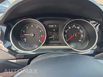2016 Volkswagen Jetta Sport – miniatura 15