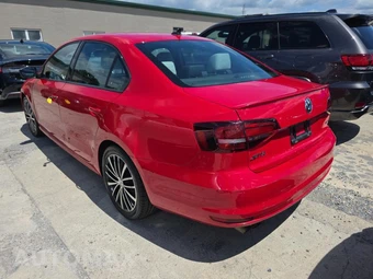2016 Volkswagen Jetta Sport – miniatura 6