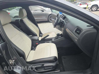 2016 Volkswagen Jetta Sport - miniatura 18
