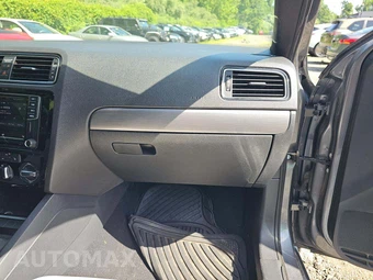 2016 Volkswagen Jetta Sport - miniatura 19