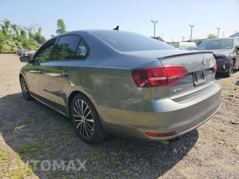 2016 Volkswagen Jetta Sport - miniatura 2