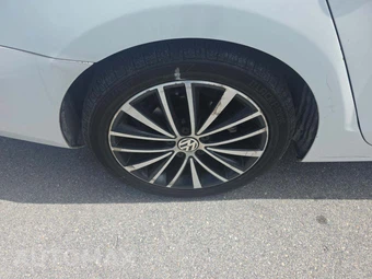 2016 Volkswagen Jetta Sport – miniatura 24