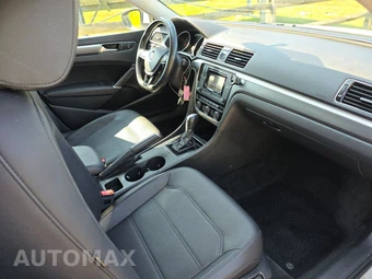 2016 Volkswagen Passat 1.8T R-Line w/Comfort Pkg - miniatura 8