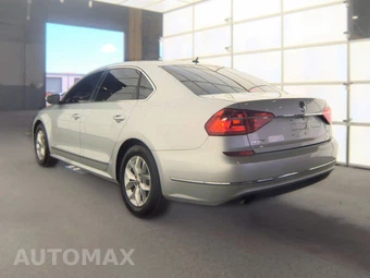 2016 Volkswagen Passat 1.8T S - miniatura 6
