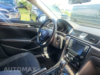 2016 Volkswagen Passat 1.8T SE – miniatura 11
