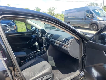 2016 Volkswagen Passat 1.8T SE – miniatura 14