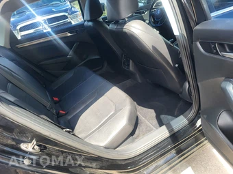 2016 Volkswagen Passat 1.8T SE – miniatura 16