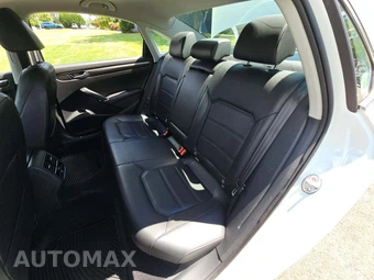 2016 Volkswagen Passat 1.8T SE – miniatura 13