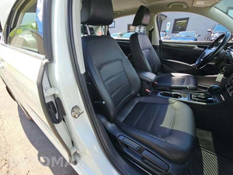 2016 Volkswagen Passat 1.8T SE – miniatura 18