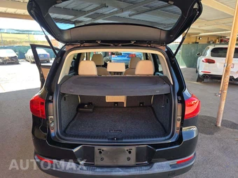 2016 Volkswagen Tiguan S – miniatura 14