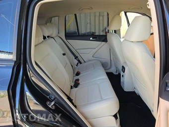 2016 Volkswagen Tiguan S – miniatura 16