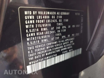 2016 Volkswagen Tiguan S – miniatura 5