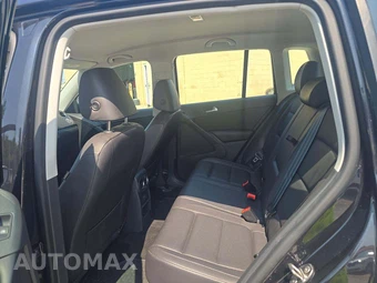 2016 Volkswagen Tiguan S – miniatura 10