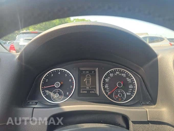 2016 Volkswagen Tiguan S – miniatura 6