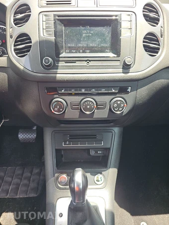 2016 Volkswagen Tiguan S – miniatura 11