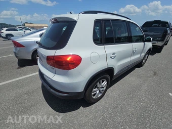 2016 Volkswagen Tiguan S – miniatura 4