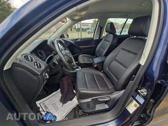 2016 Volkswagen Tiguan S - miniatura 3