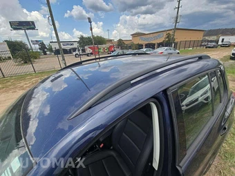 2016 Volkswagen Tiguan S - miniatura 9