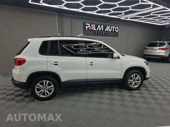 2016 Volkswagen Tiguan S – miniatura 4