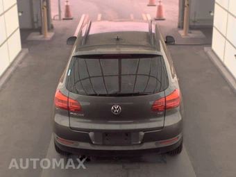 2016 Volkswagen Tiguan S - miniatura 5