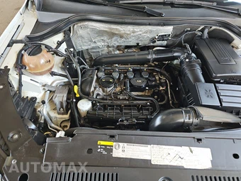 2016 Volkswagen Tiguan S – miniatura 15