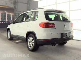 2016 Volkswagen Tiguan S – miniatura 6