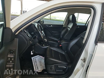 2016 Volkswagen Tiguan S – miniatura 7