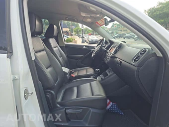2016 Volkswagen Tiguan S – miniatura 18