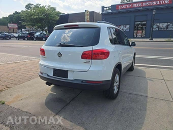 2016 Volkswagen Tiguan S – miniatura 3