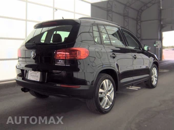 2016 Volkswagen Tiguan S - miniatura 4