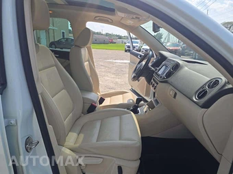 2016 Volkswagen Tiguan SE - miniatura 15