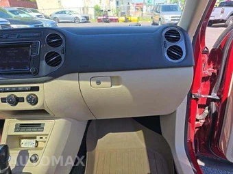 2016 Volkswagen Tiguan SE - miniatura 19