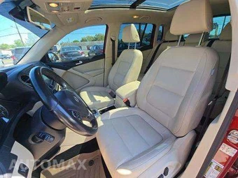 2016 Volkswagen Tiguan SE - miniatura 6