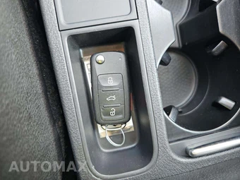 2016 Volkswagen Tiguan SE - miniatura 8