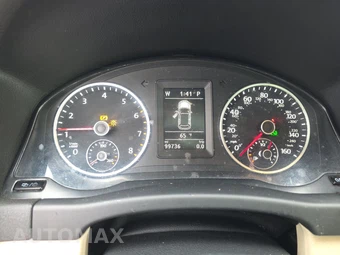 2016 Volkswagen Tiguan SE - miniatura 12