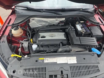 2016 Volkswagen Tiguan SE - miniatura 15