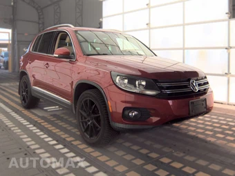 2016 Volkswagen Tiguan SE - miniatura 3