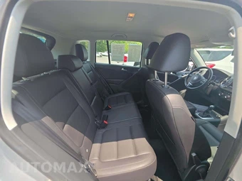 2016 Volkswagen Tiguan SE – miniatura 16