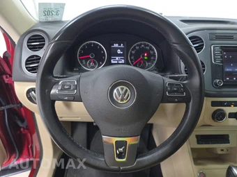 2016 Volkswagen Tiguan SE - miniatura 10