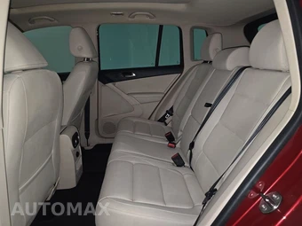 2016 Volkswagen Tiguan SE - miniatura 13