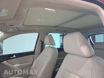 2016 Volkswagen Tiguan SE - miniatura 17