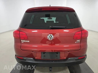 2016 Volkswagen Tiguan SE - miniatura 5
