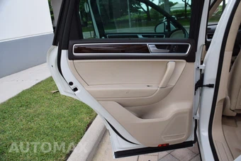 2016 Volkswagen Touareg TDI Lux - miniatura 103