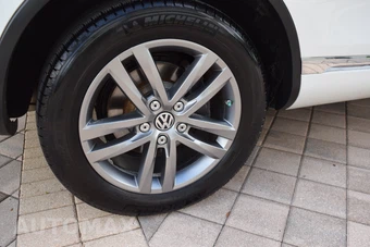 2016 Volkswagen Touareg TDI Lux - miniatura 124